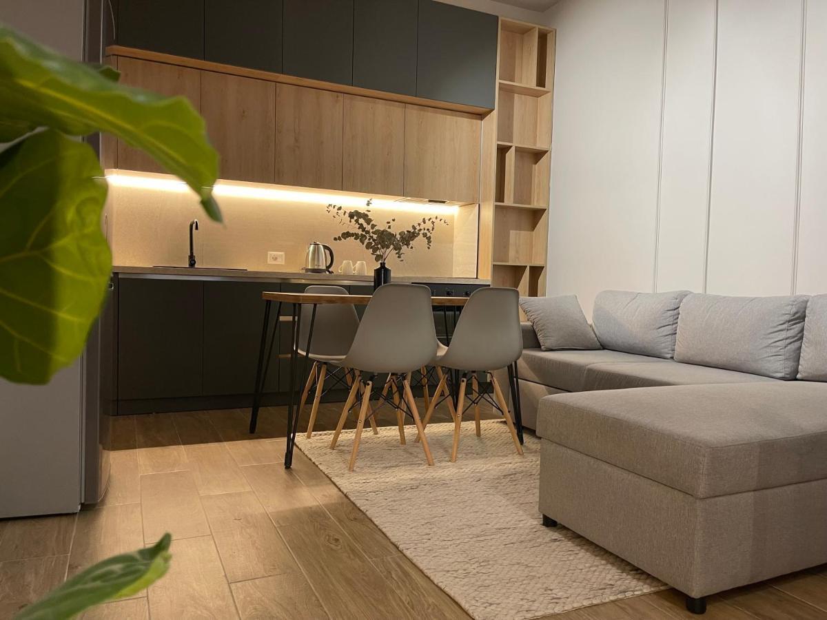 Square 21 Apartments Tirana Exterior photo