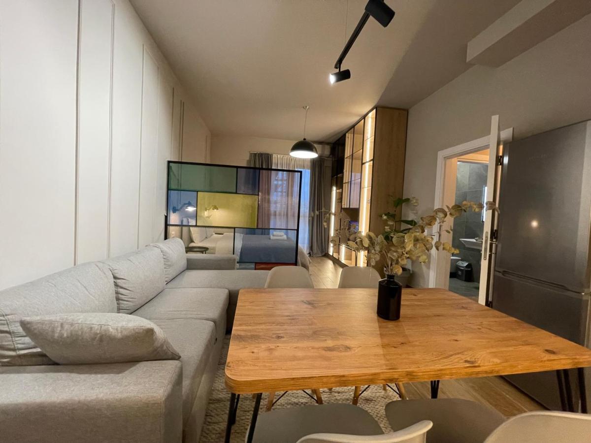 Square 21 Apartments Tirana Exterior photo